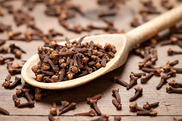 Clove: Natural, Beneficial But Not Harmless